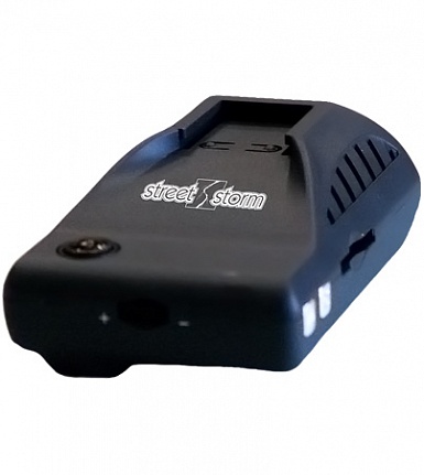   Street Storm CVR-2100GPS